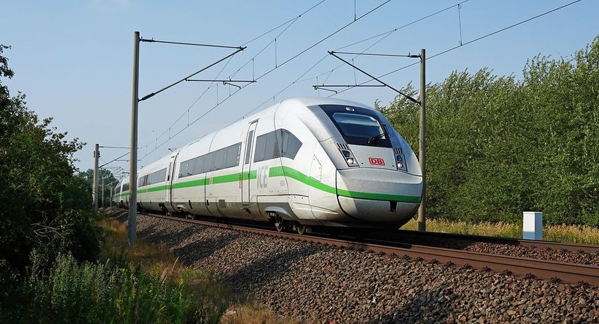 Hamburg–Berlin im Halbstundentakt